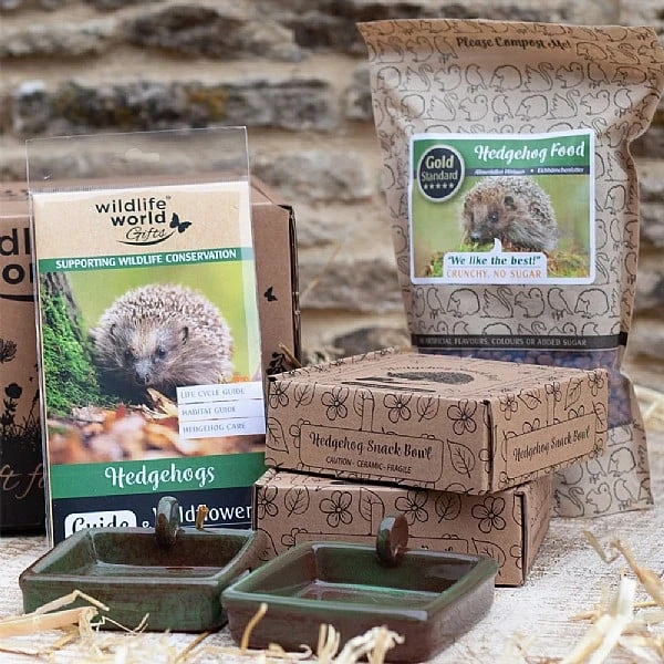 Wildlife World For The Love Of Hedgehogs Gift Pack 4 Wildlife World For The Love Of Hedgehogs Gift Pack - Image 2