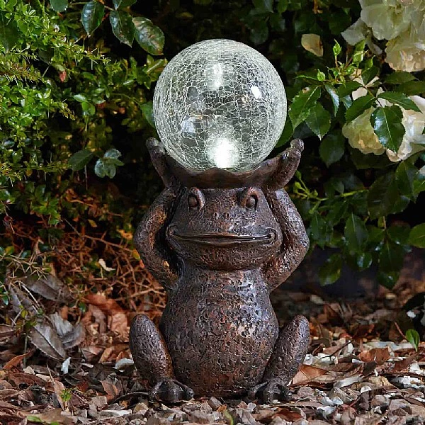 Smart Solar Gazing Frog Statue 3 Smart Solar Gazing Frog Statue
